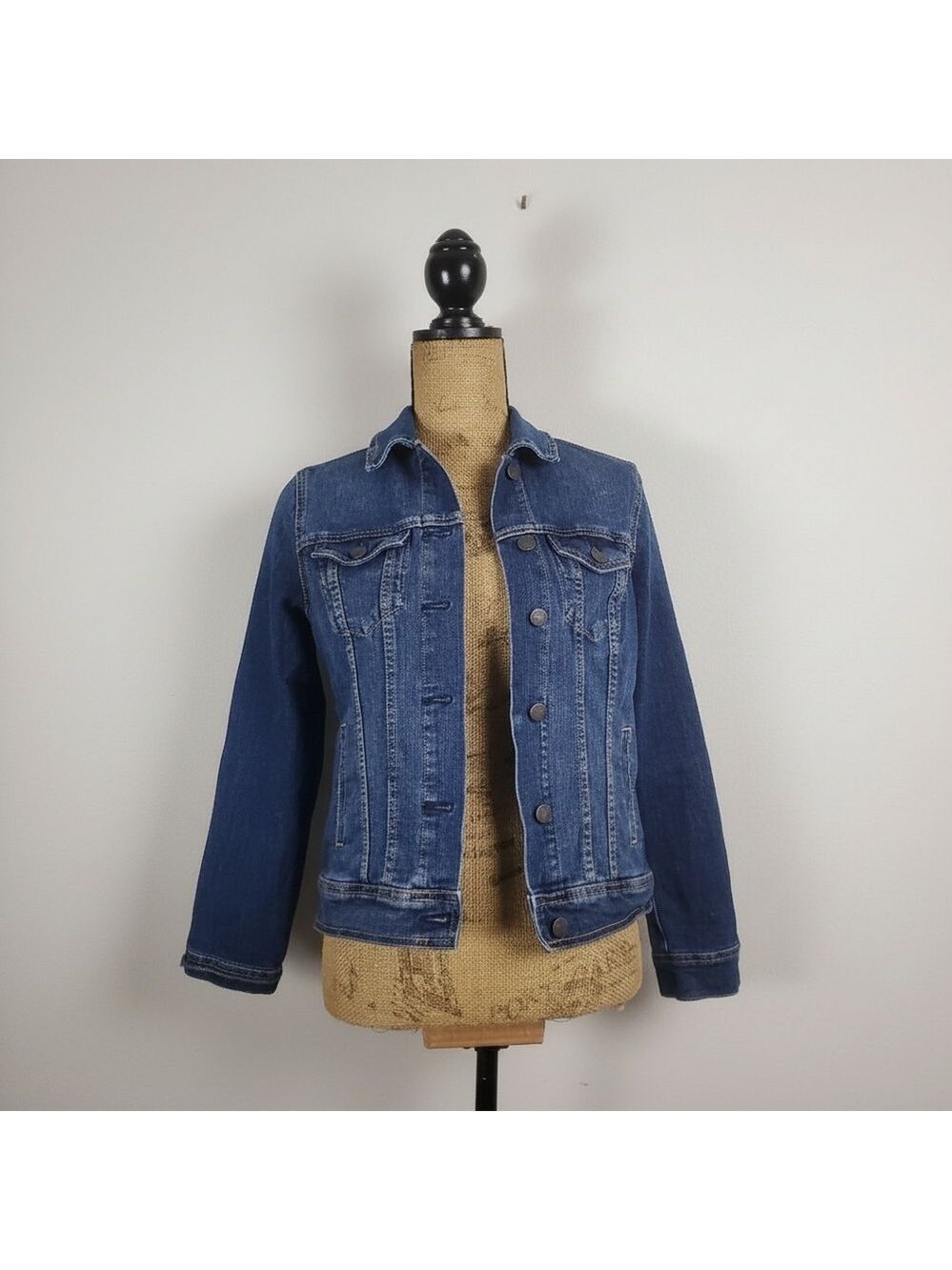 Old Navy Classic Blue Denim Trucker Jacket Women's Size Small
